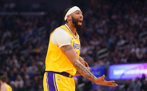 Historic game for Anthony Davis as Lakers sink Timberwolves .